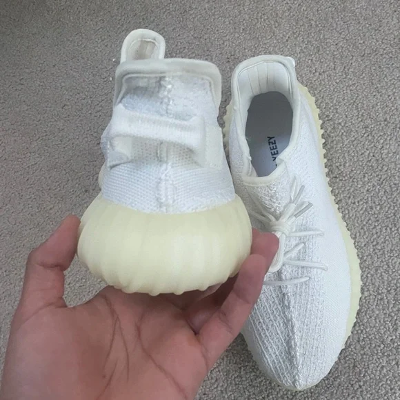 Yeezy 350 V2 Cream